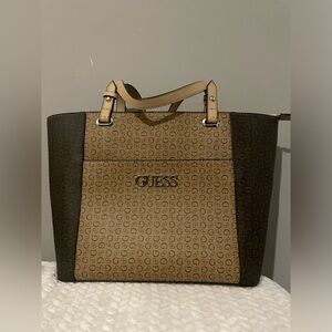 Guess Dark and light brown purce